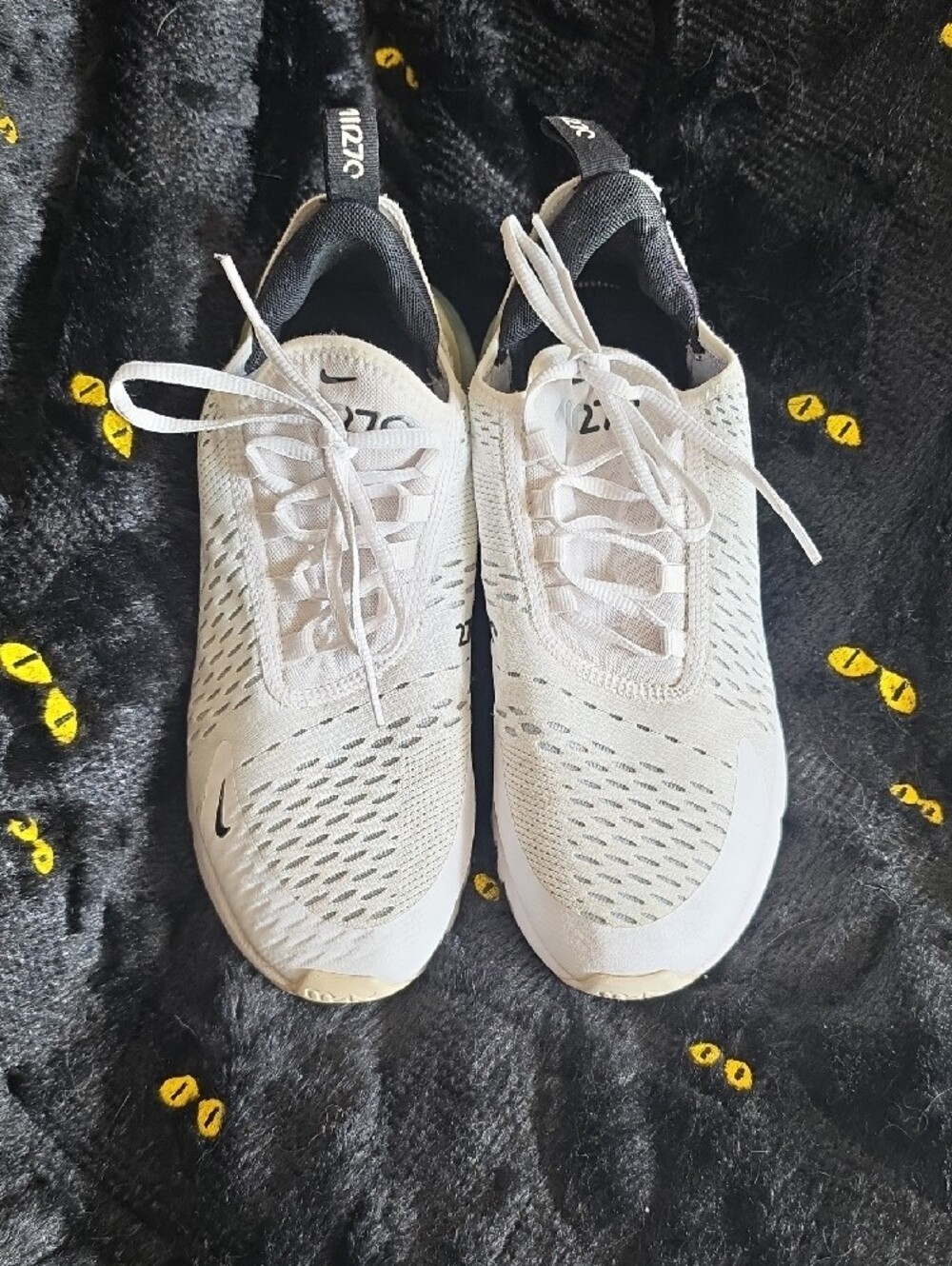 PRELOVED Nike Men’s Air Max 270 White with Black Swoosh Sneakers
